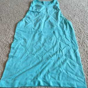 Lululemon Swiftly Tech High Neck Size 6 athletic tank